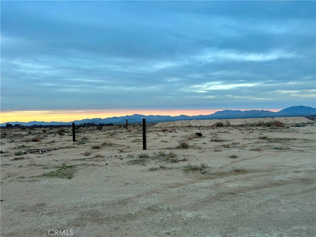 36352 Rodeo Road Lucerne Valley, CA 92356 - Photo 2 of 7 a view of ocean view with beach
