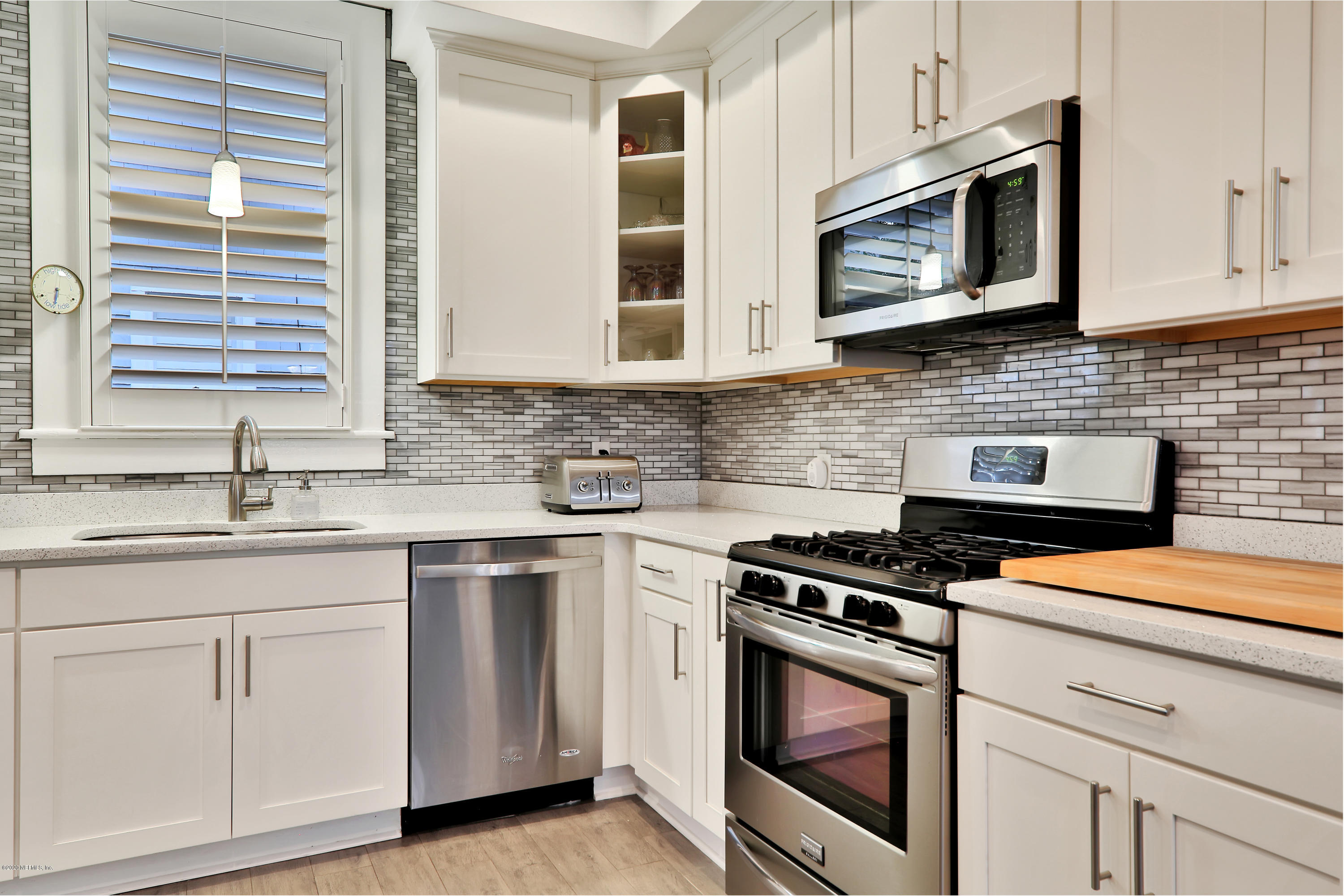 2130 Riverside Avenue Jacksonville, FL 32204 - Photo 6 of 42 Kitchen