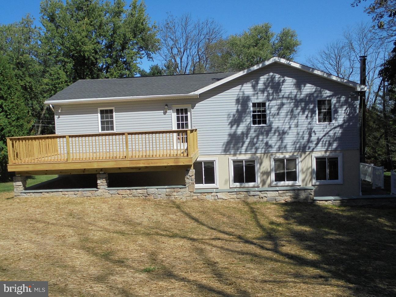 98 Blemker Road Reading, PA 19606 - Photo 2 of 35