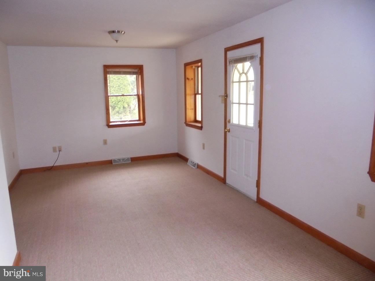 98 Blemker Road Reading, PA 19606 - Photo 15 of 35