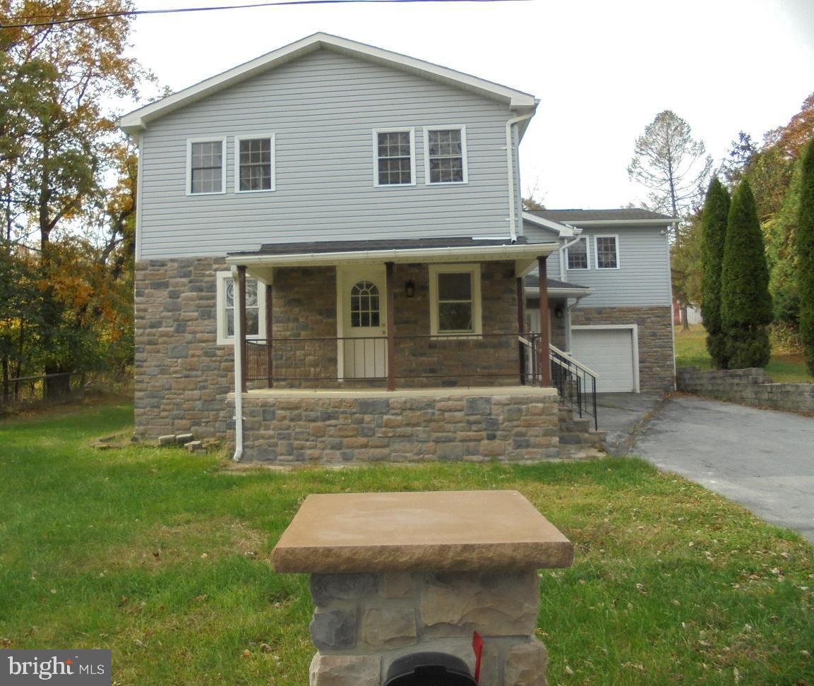 98 Blemker Road Reading, PA 19606 - Photo 5 of 35