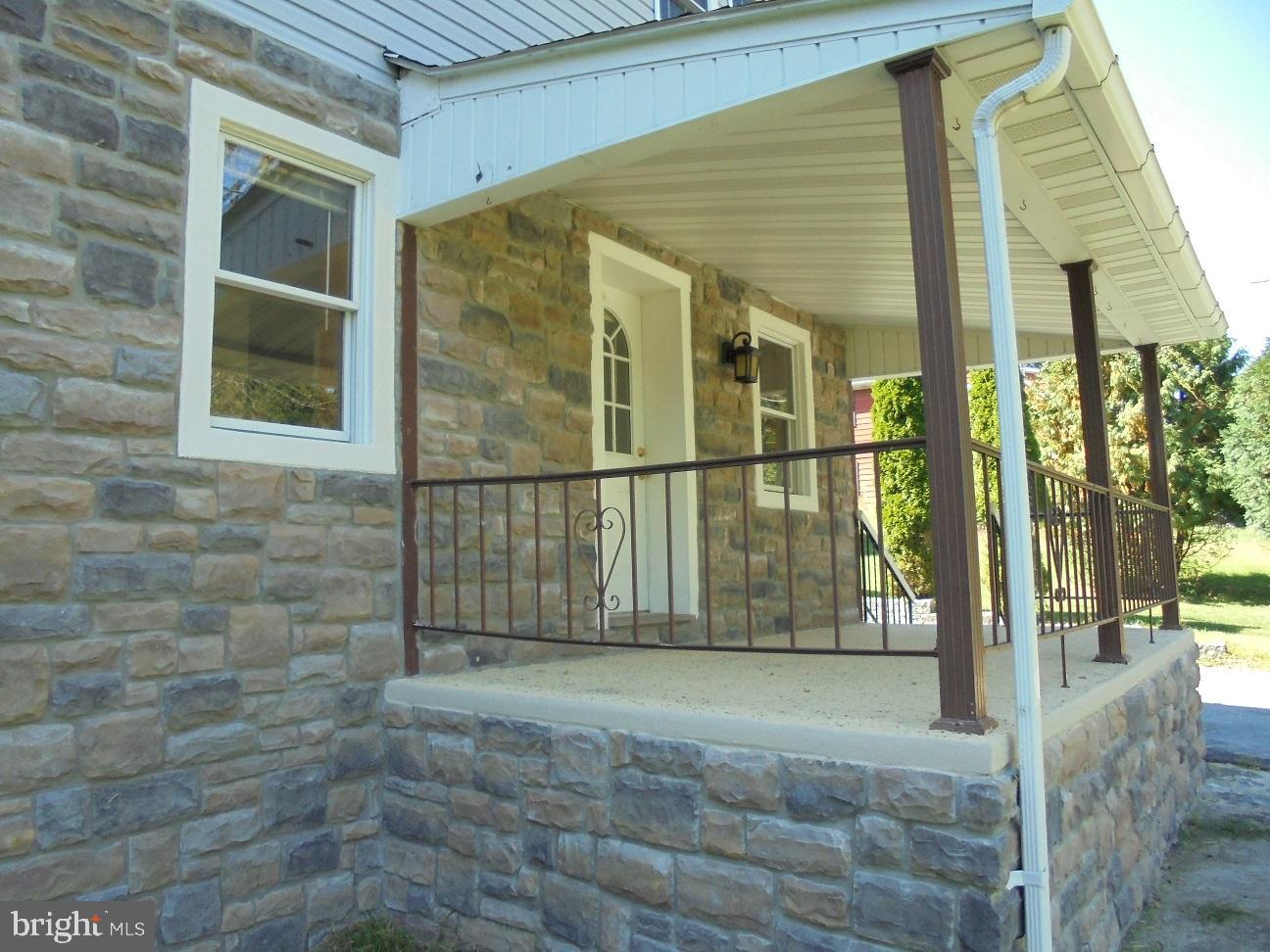 98 Blemker Road Reading, PA 19606 - Photo 7 of 35