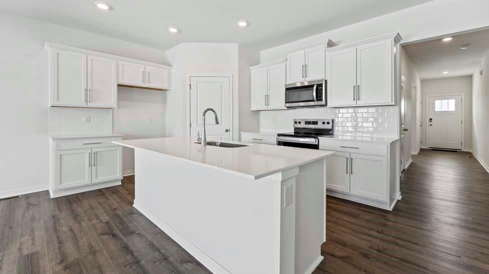 17800 South Green Road Gardner, KS 66030 - Photo 21 of 34