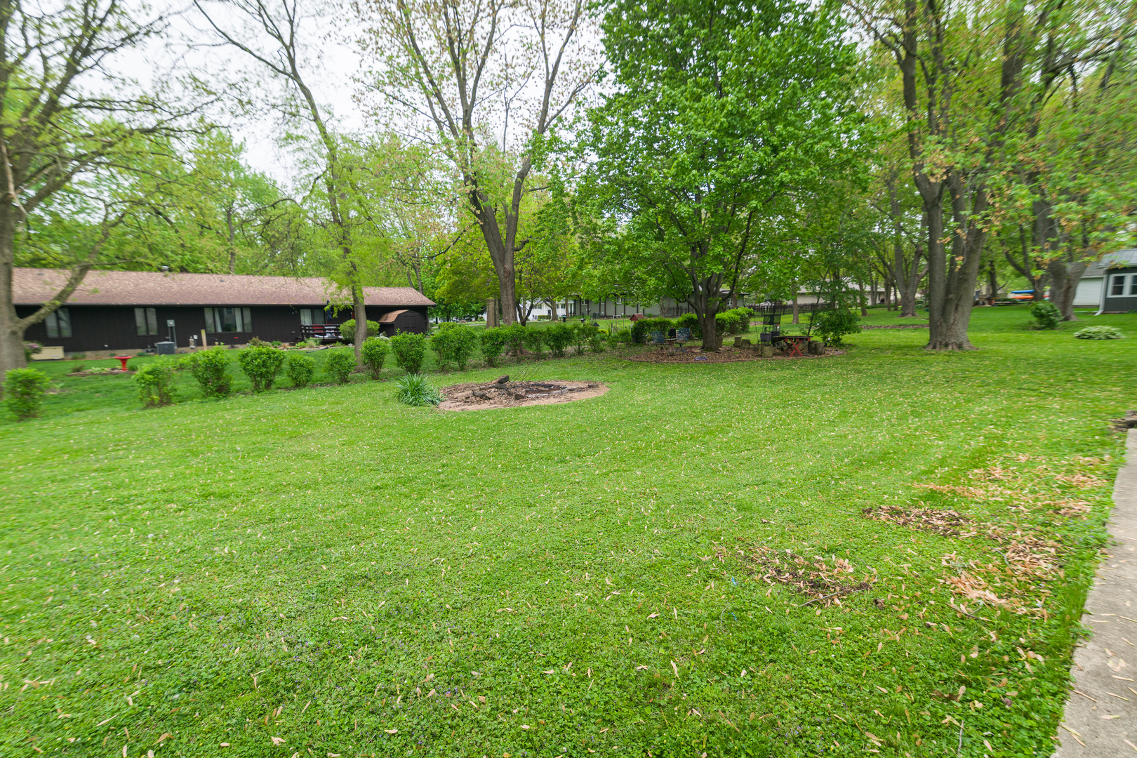 403 Buckles Grove Road Le Roy, IL 61752 - Photo 6 of 42 Gallery Image 6