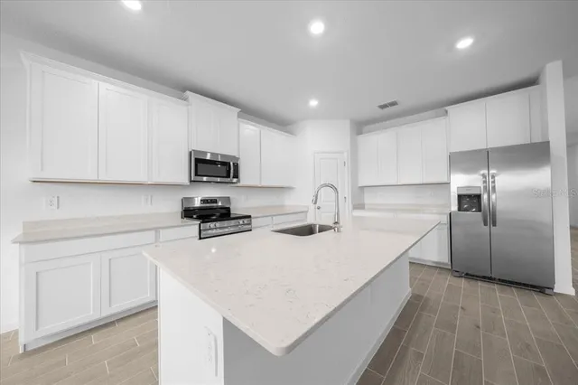 $2,400 | 8885 Southwest 68th Ter Road, Ocala, FL 34476