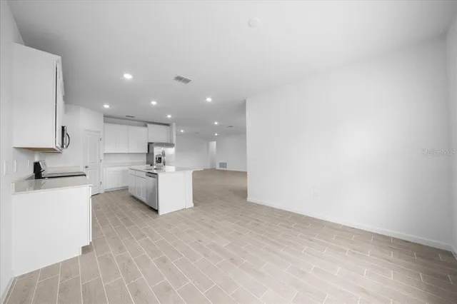 $2,400 | 8885 Southwest 68th Ter Road, Ocala, FL 34476