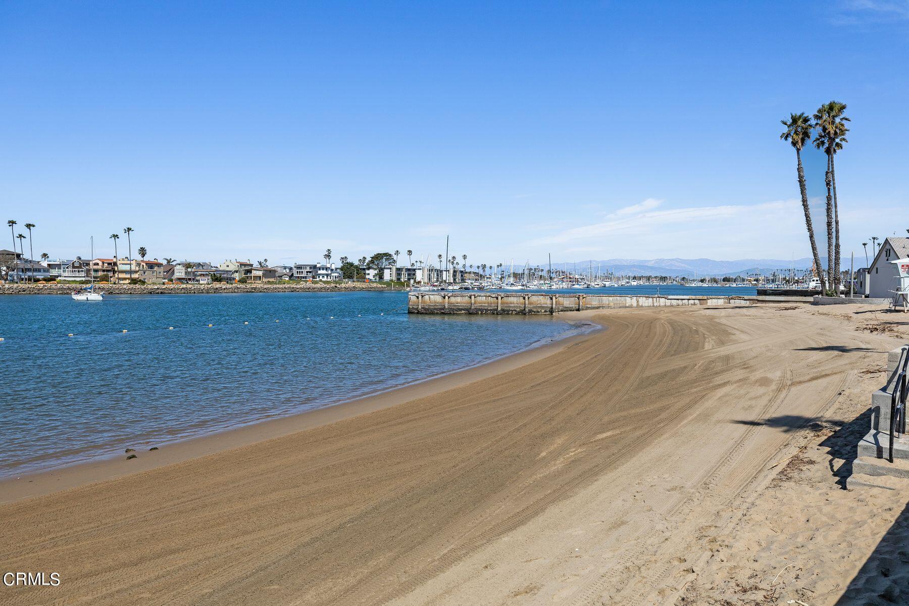 248 Cahuenga Drive Oxnard, CA 93035 - Photo 25 of 28 a view of a ocean view