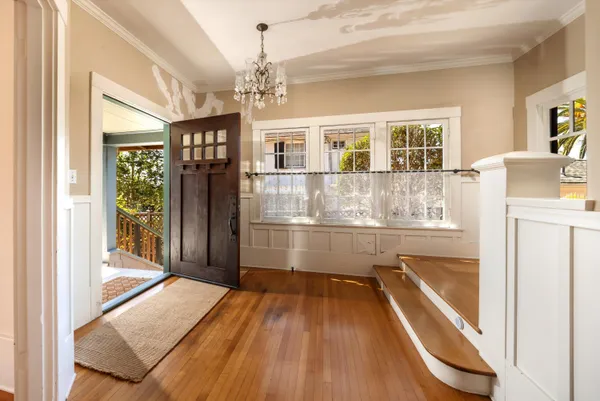 $3,695,000 | 111 East Pedregosa Street, Santa Barbara, CA 93101