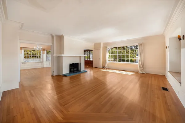 $3,695,000 | 111 East Pedregosa Street, Santa Barbara, CA 93101