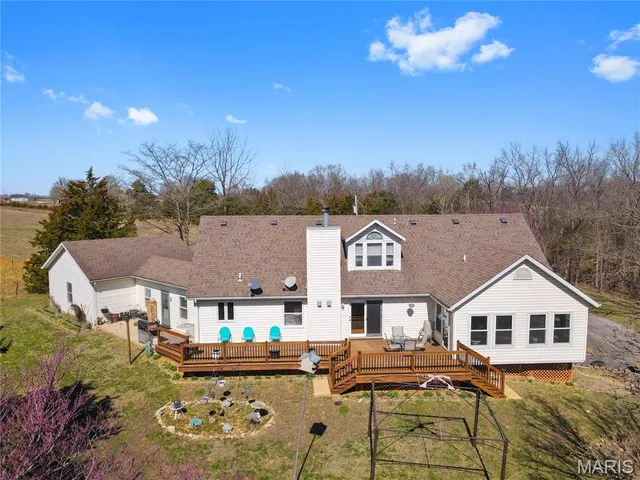 $650,000 | 25346 Pin Oak Road, Truxton, MO 63381