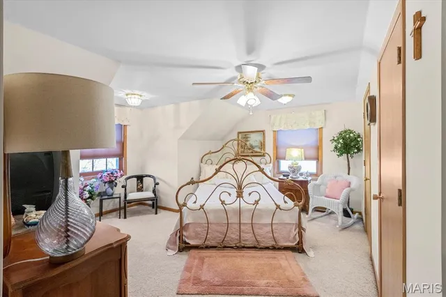 $650,000 | 25346 Pin Oak Road, Truxton, MO 63381