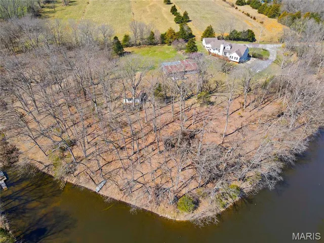 $650,000 | 25346 Pin Oak Road, Truxton, MO 63381