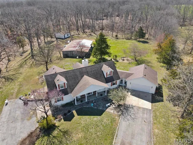 $650,000 | 25346 Pin Oak Road, Truxton, MO 63381
