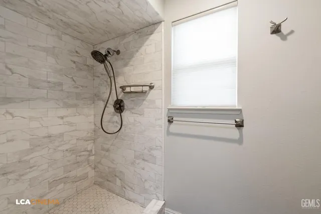 $405,000 | Undisclosed Address, Bakersfield, CA 93312