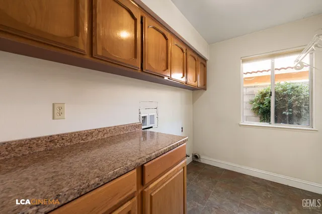 $405,000 | Undisclosed Address, Bakersfield, CA 93312