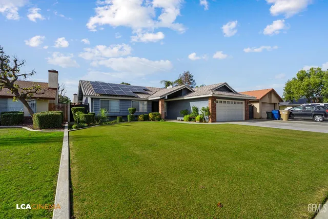 $405,000 | Undisclosed Address, Bakersfield, CA 93312