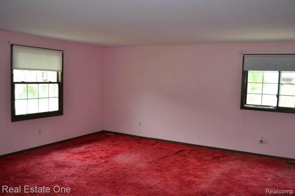 419 Lake Forest Road Rochester, MI 48309 - Photo 38 of 99 Master Bedroom