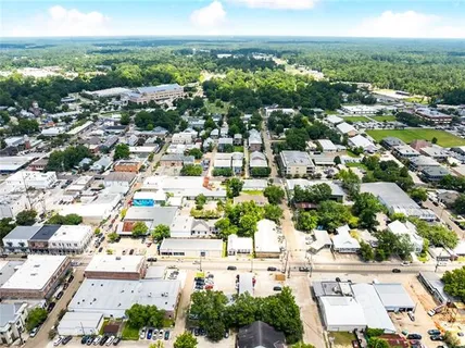 $695,000 | 626 East Boston Street, Covington, LA 70433
