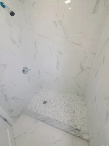 $4,000 | 67-39 Clyde Street | Rego Park