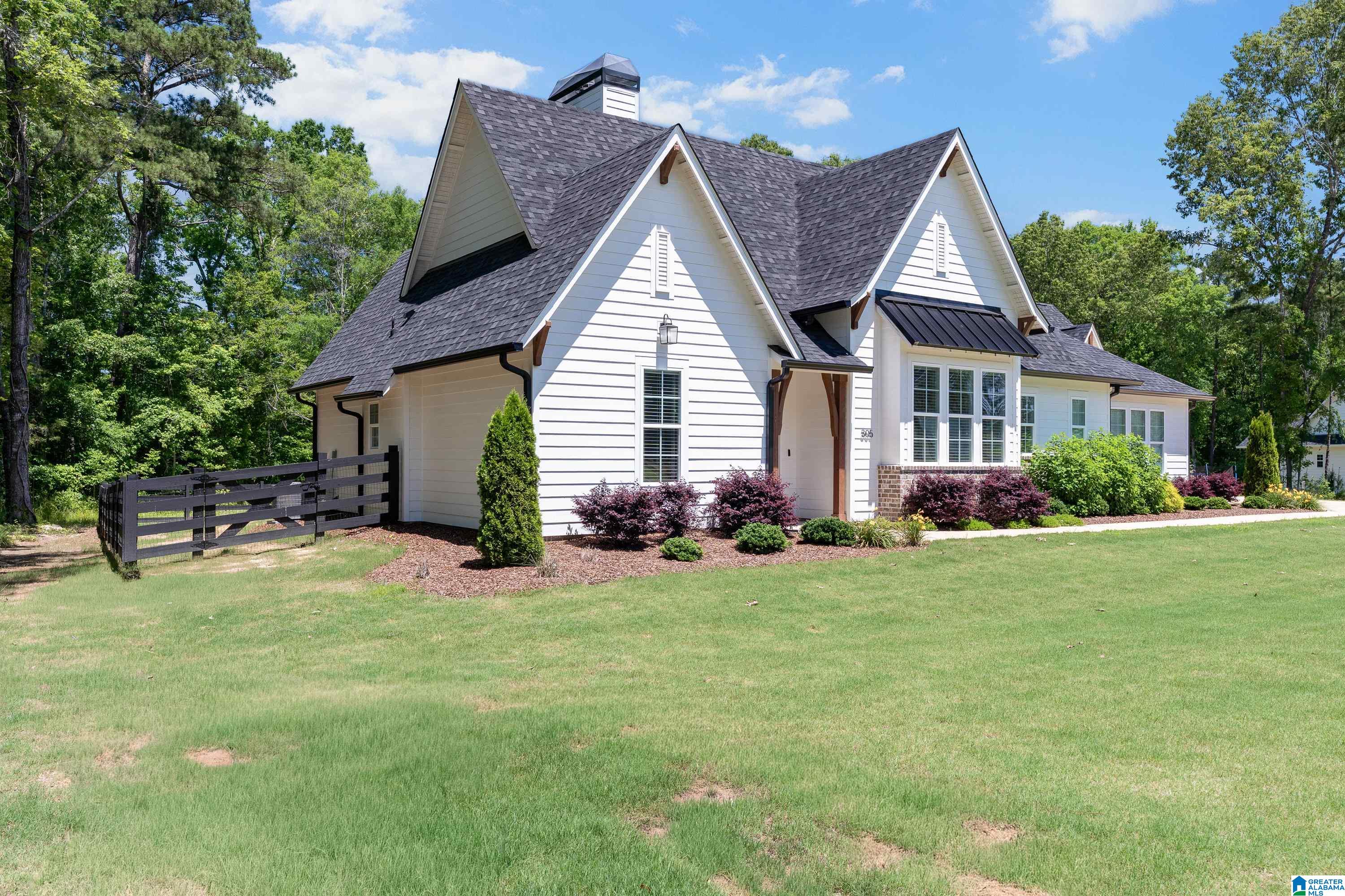305 Stonewood Trail Springville, AL 35146 - Photo 2 of 35