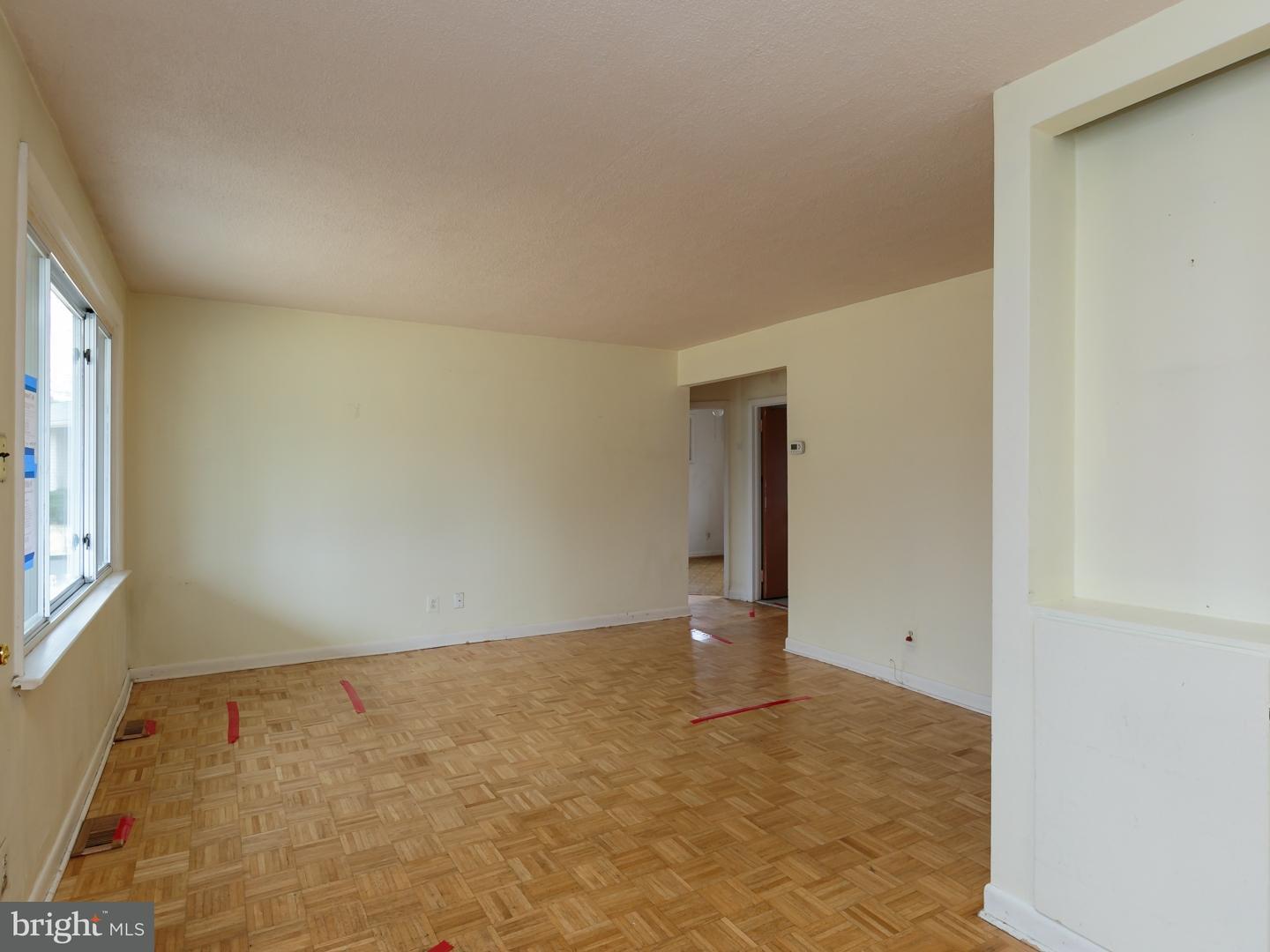 607 Tait Road Somerdale, NJ 08083 - Photo 6 of 12 Gallery Image 6