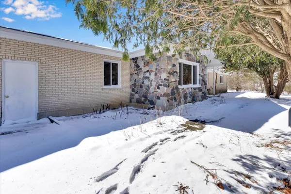 $899,000 | 18817 West Union Road, Union, IL 60180