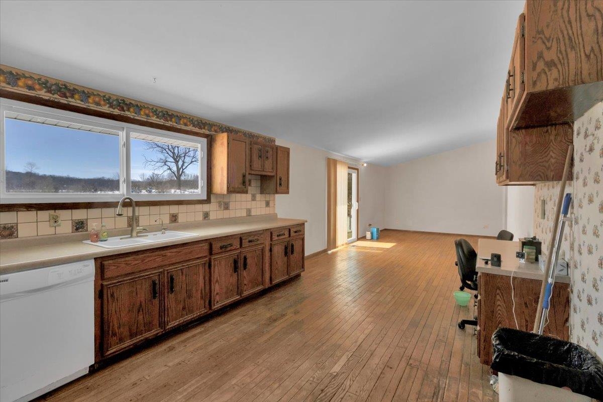 18817 West Union Road Union, IL 60180 - Photo 15 of 37