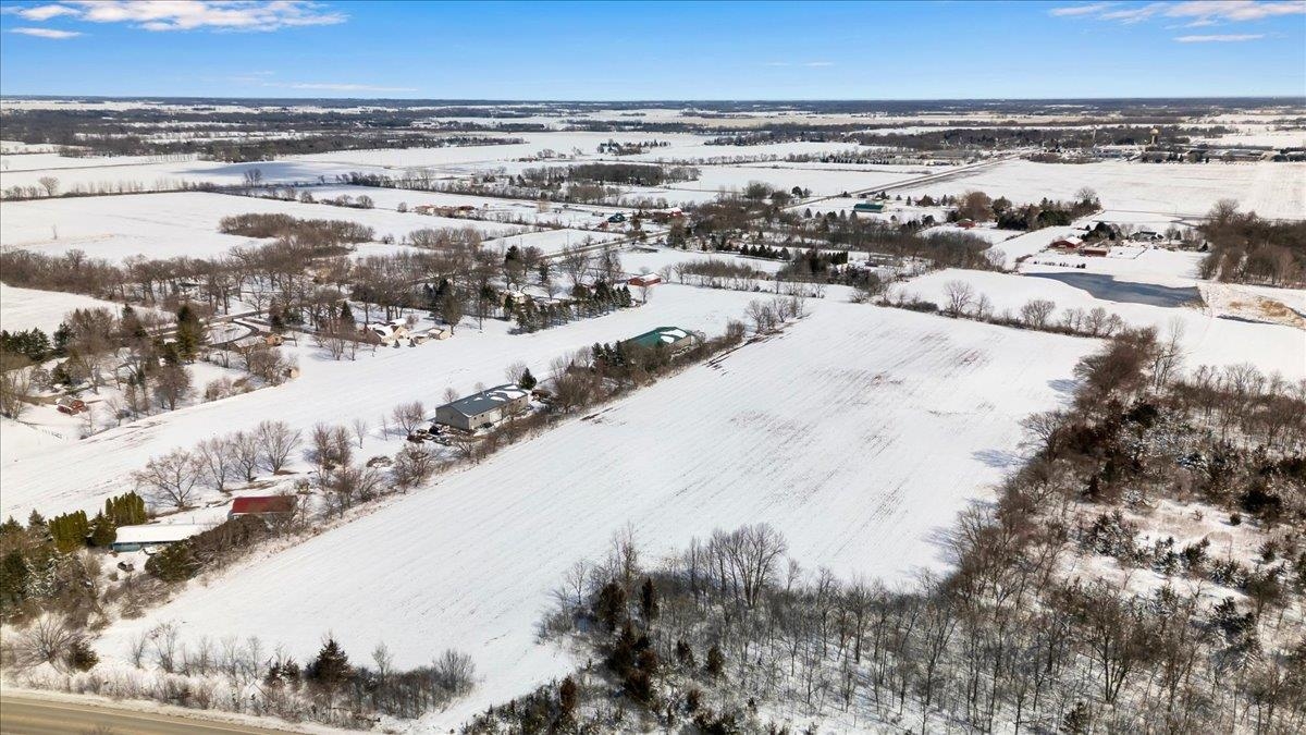 18817 West Union Road Union, IL 60180 - Photo 6 of 37