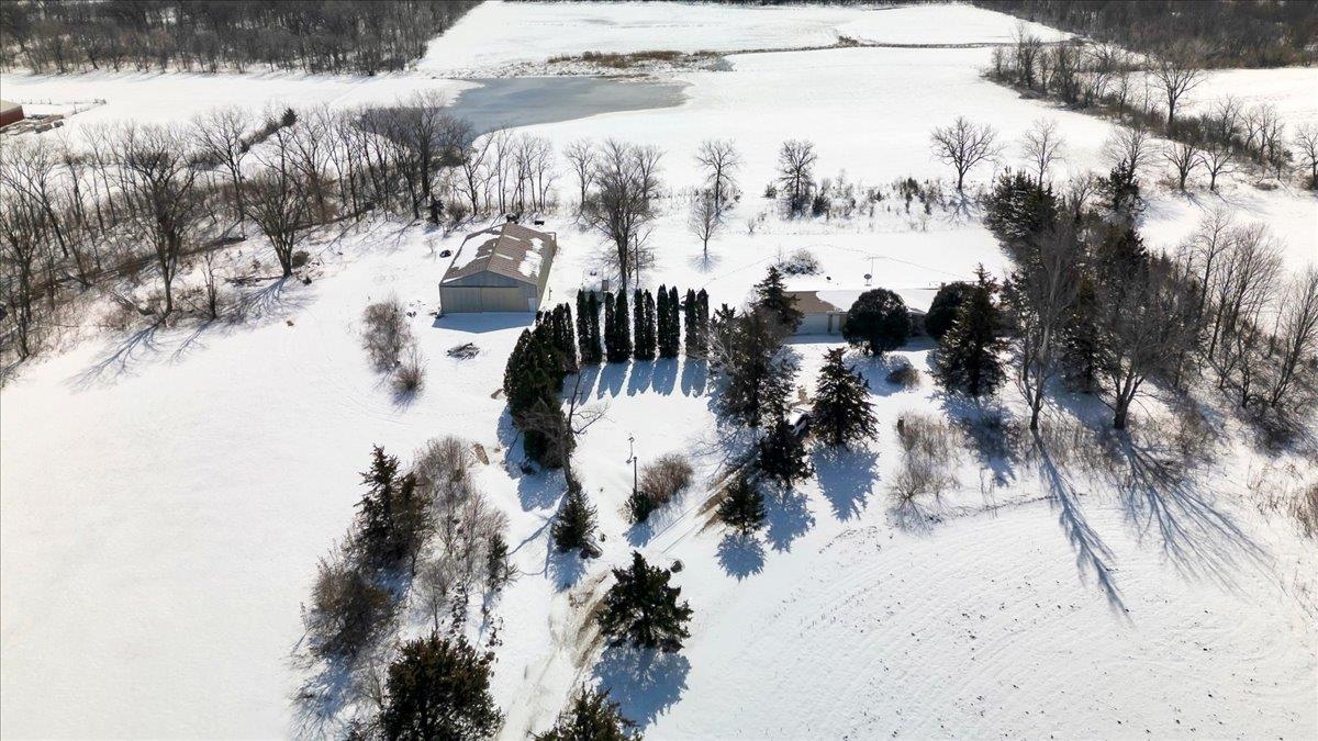 18817 West Union Road Union, IL 60180 - Photo 7 of 37