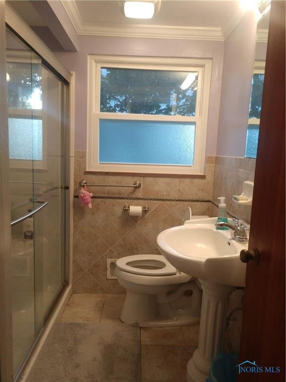 633 Miami Manor Road Maumee, OH 43537 - Photo 5 of 29 Gallery Image 5