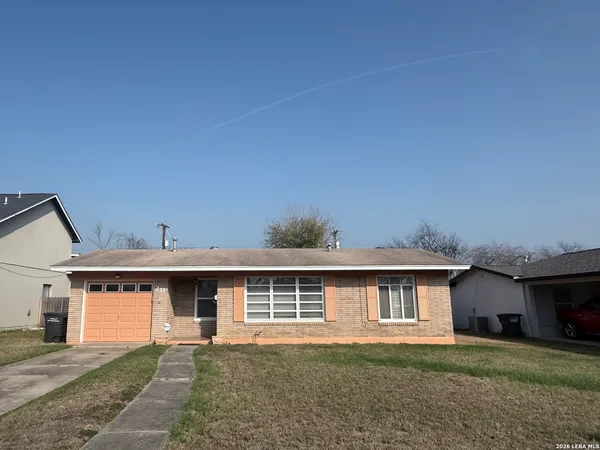 $185,000 | 211 Chelsea Drive, San Antonio, TX 78213