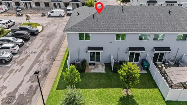 $2,550 | 436 Northwest 10th Street, Unit 436, Florida City, FL 33034