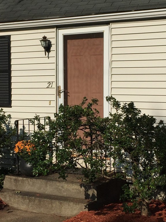 21 Maple Street Hudson, MA 01749 - Photo 3 of 23 Gallery Image 3