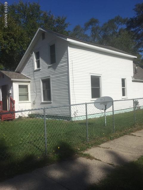 1214 Spring Street Muskegon, MI 49442 - Photo 19 of 21 IMG_4242
