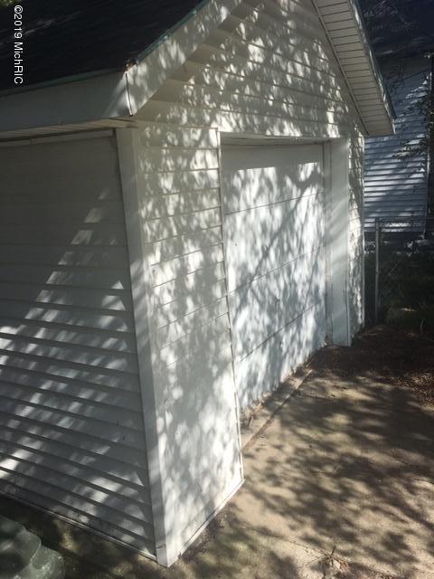 1214 Spring Street Muskegon, MI 49442 - Photo 21 of 21 IMG_4252