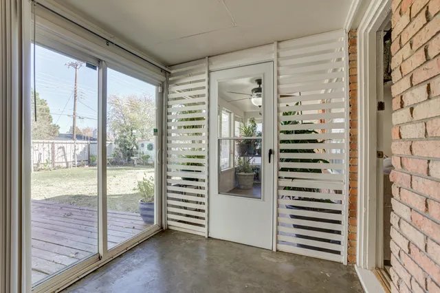 $215,000 | 2120 53rd Street, Lubbock, TX 79412