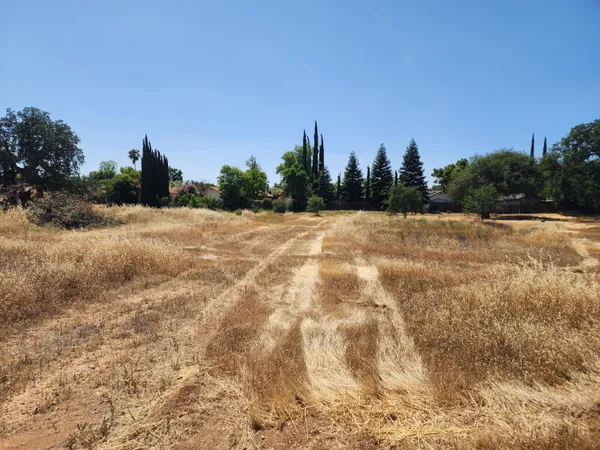 $650,000 | 245 Walton Avenue, Red Bluff, CA 96080