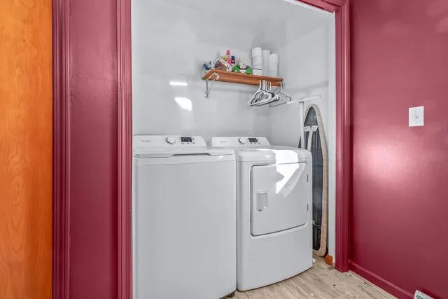 $239,900 | 437 Mckenzie Street, Hudson, MI 49247