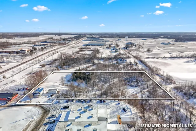 $239,900 | 437 Mckenzie Street, Hudson, MI 49247