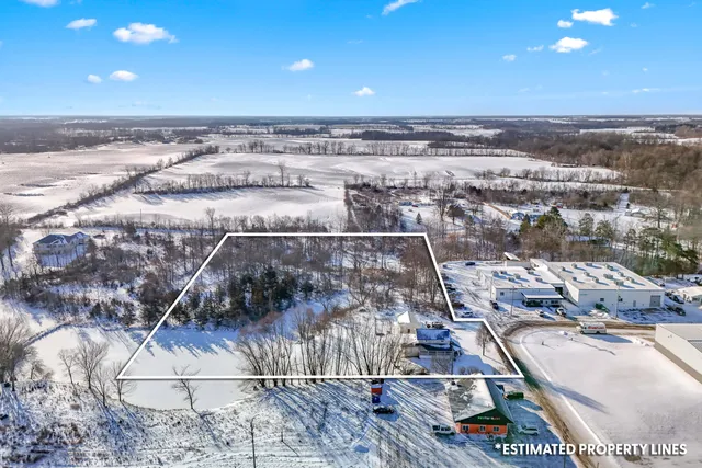 $239,900 | 437 Mckenzie Street, Hudson, MI 49247