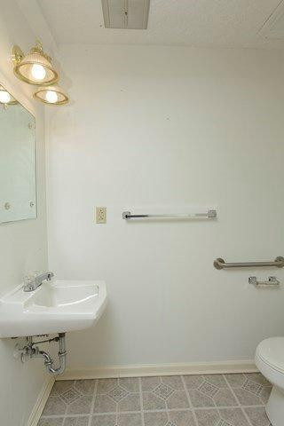 3393 Montavesta Road Lexington, KY 40502 - Photo 13 of 26 Photo 13