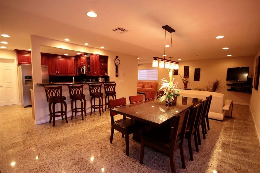 319 Southwest 2nd Street Boca Raton, FL 33432 - Photo 2 of 21 Photo 2