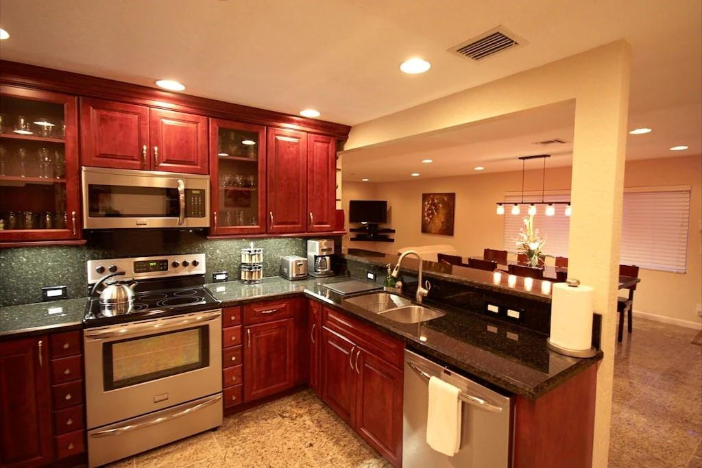 319 Southwest 2nd Street Boca Raton, FL 33432 - Photo 6 of 21 Photo 7