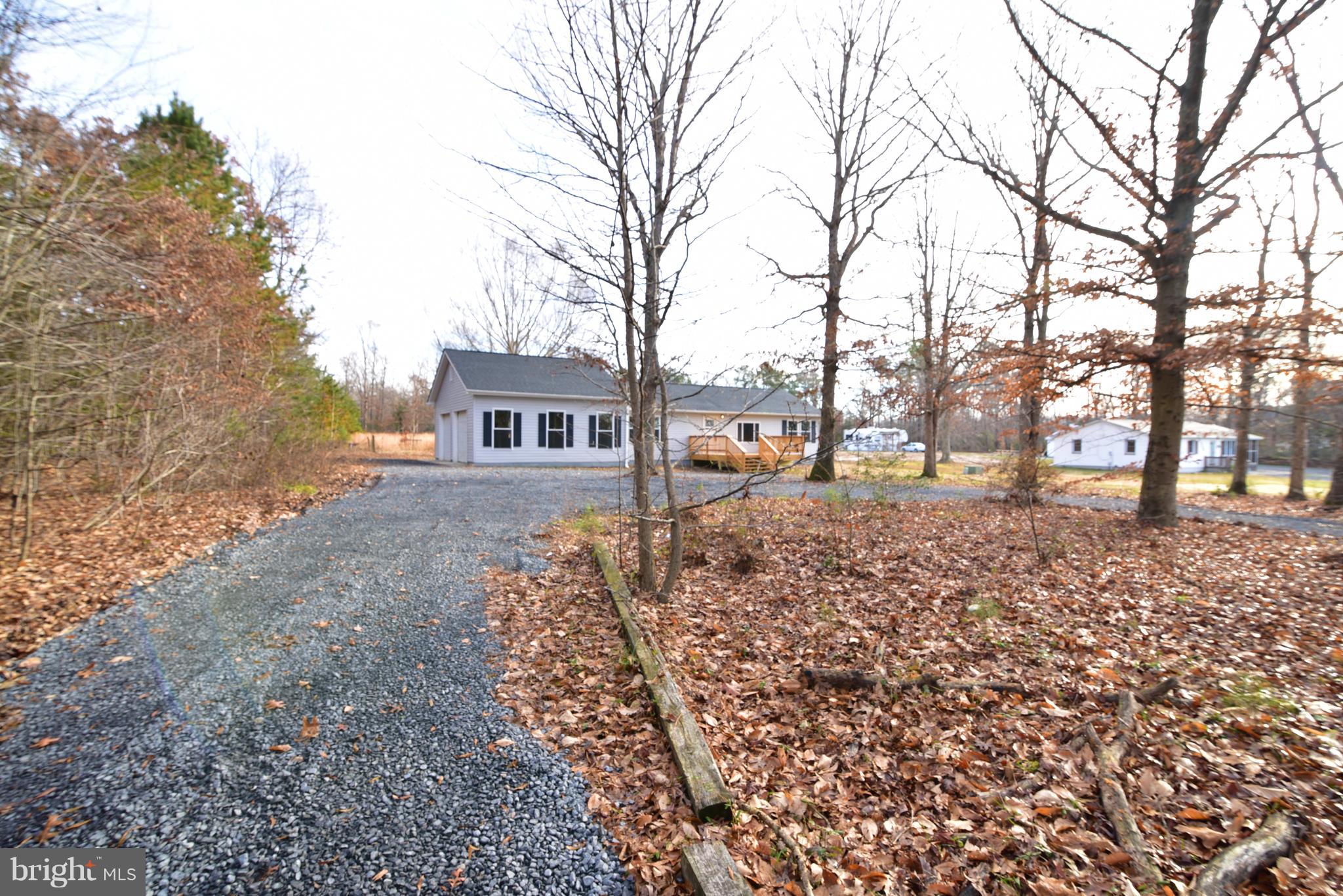 24106 Hurry Road Chaptico, MD 20621 - Photo 4 of 46 Driveway to House