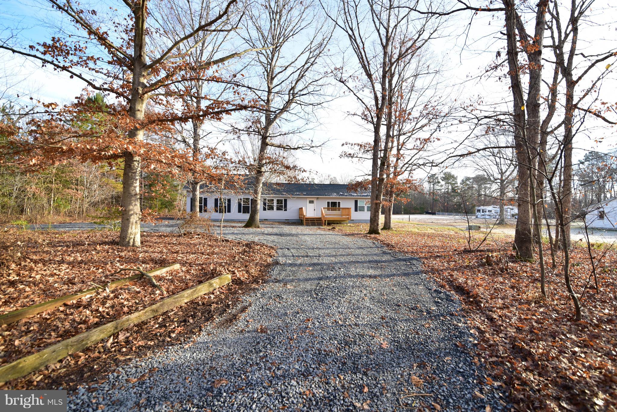 24106 Hurry Road Chaptico, MD 20621 - Photo 5 of 46 Circular Driveway View to House