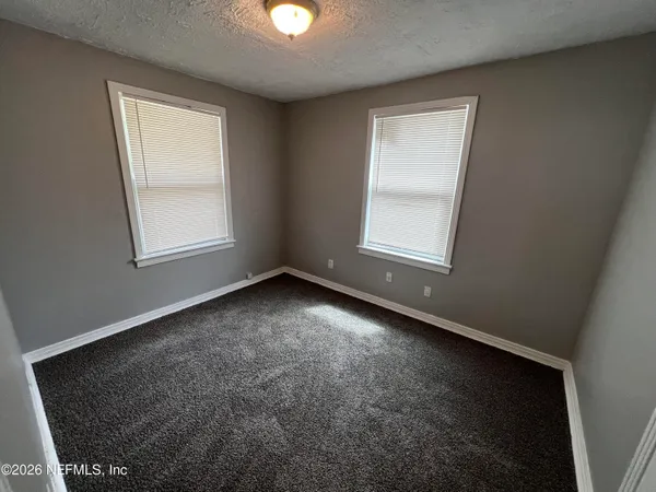 $1,095 | 5035 Campenella Drive, Jacksonville, FL 32209