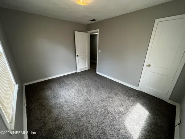 $1,095 | 5035 Campenella Drive, Jacksonville, FL 32209