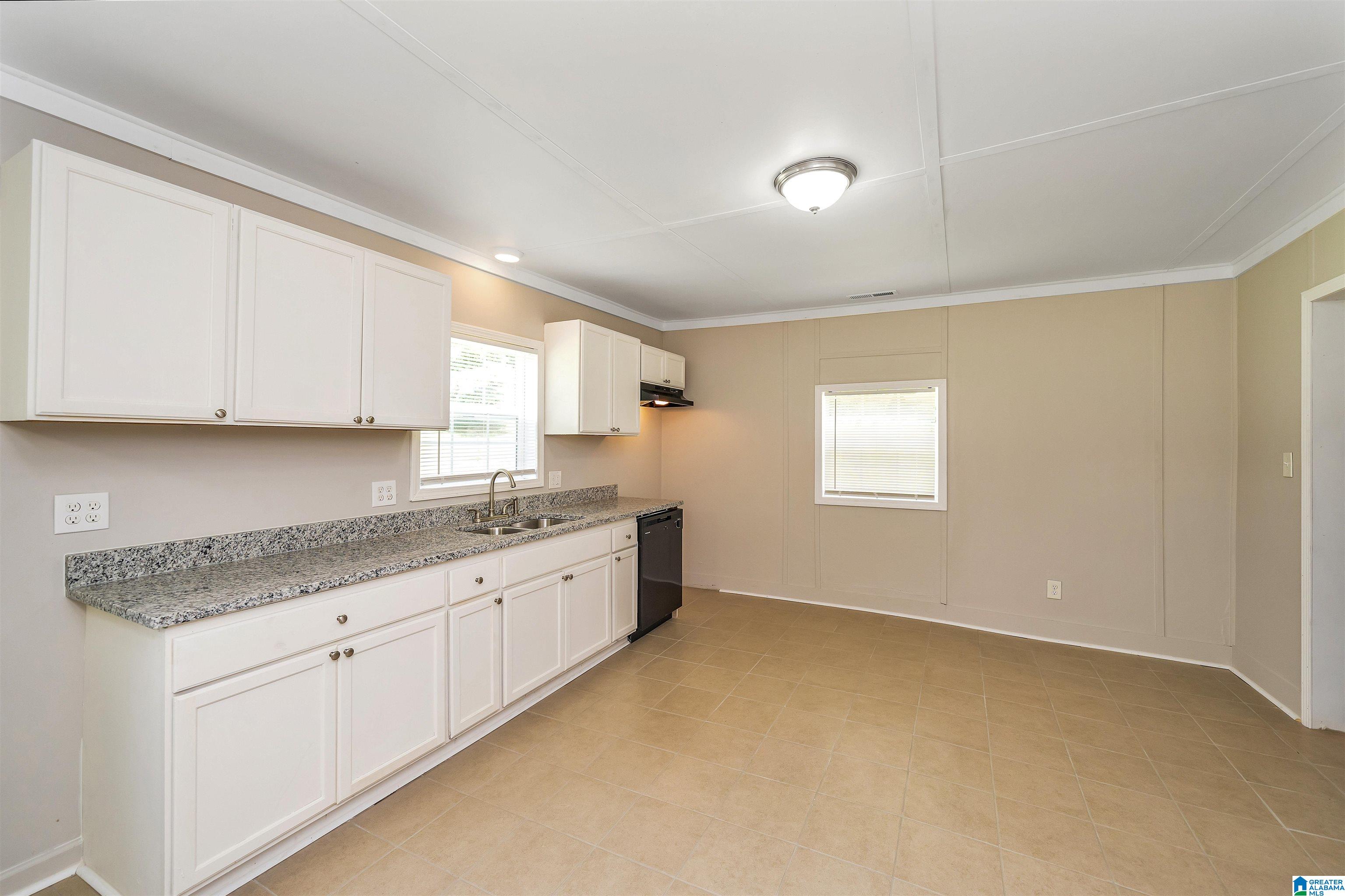 435 Southview Road Sylacauga, AL 35150 - Photo 15 of 30