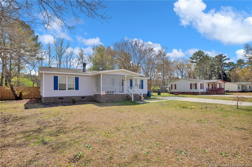 518 Inverary Drive Raeford, NC 28376 - Photo 3 of 30