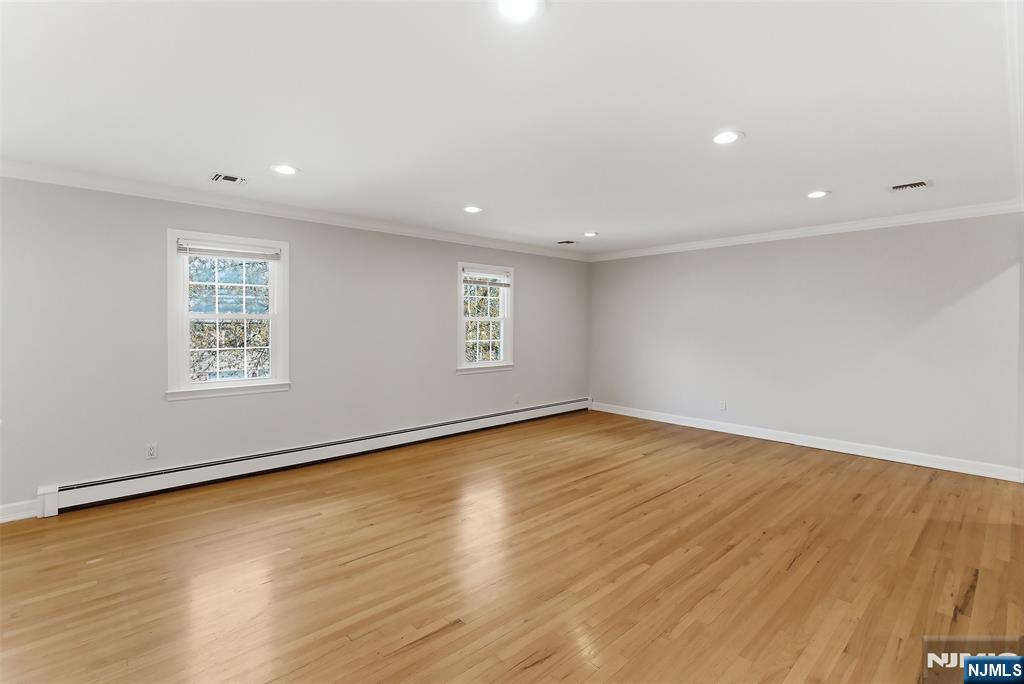 72 Prospect Street, Unit 2 Paramus, NJ 07652 - Photo 9 of 27